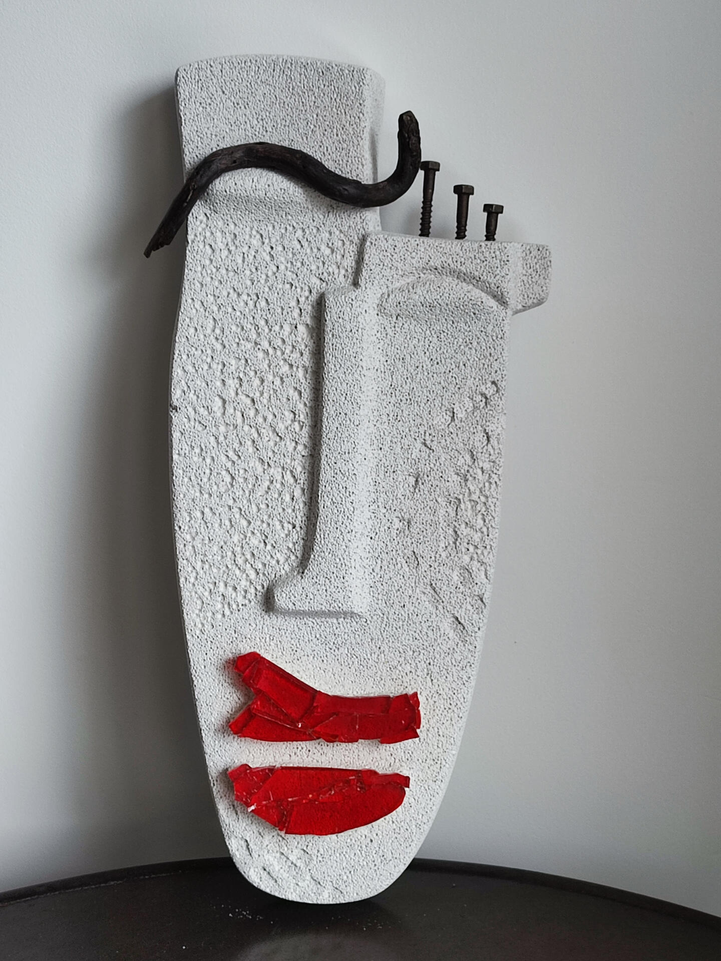 Masque à accrocher 18 X 40 cm - Non disponible