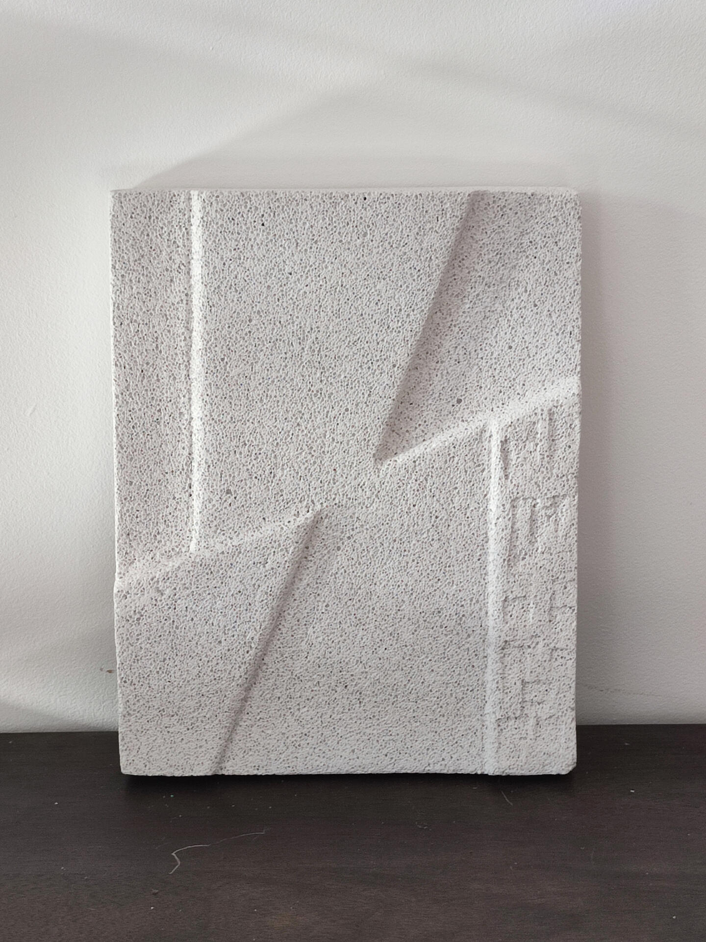24 X 19 cm