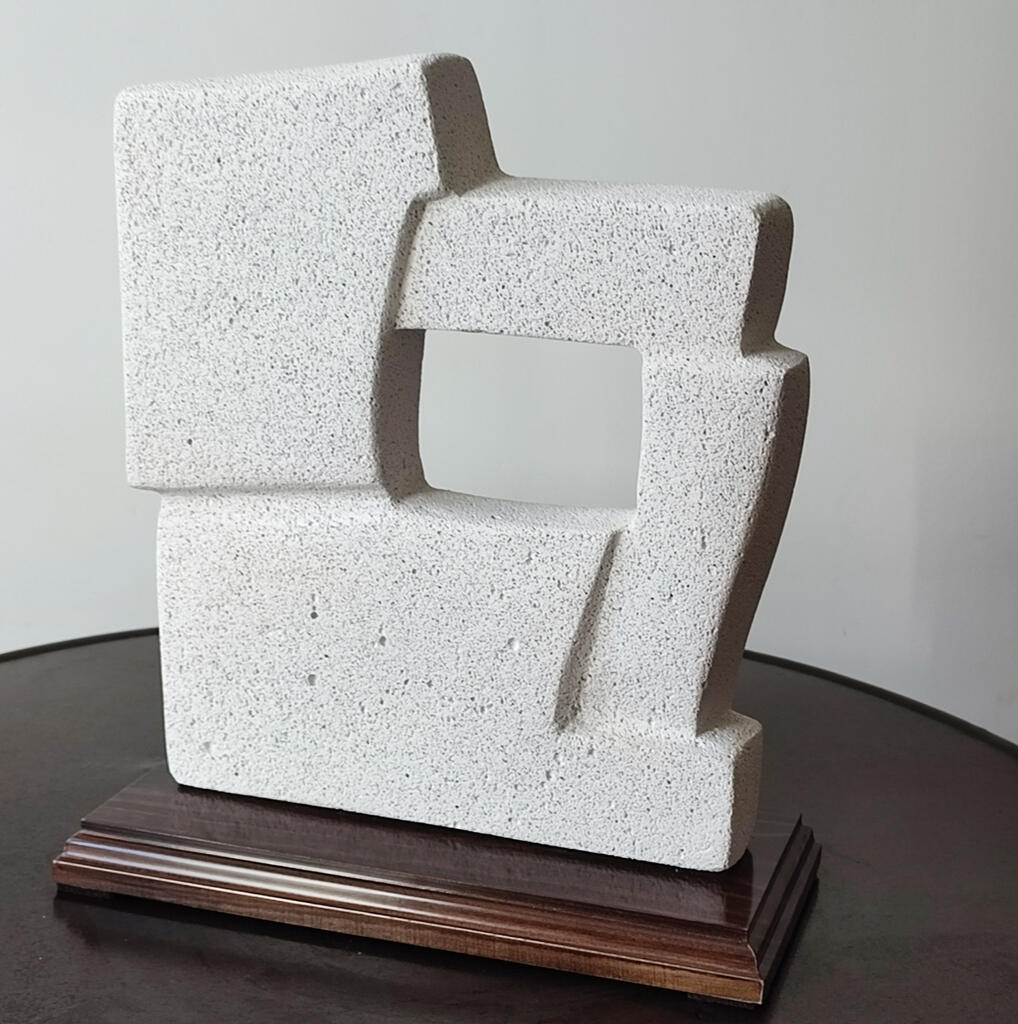 Force - 28 X 31 cm